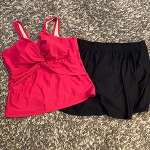 EUC Miracle Suit Bathing Suit tankini top Size 20W